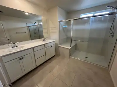 9532 Granville Bridge Street, Las Vegas, NV 89139 Primary Bathroom
