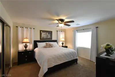 6153 Pine Banks Court, Las Vegas, NV 89141 Primary Bedroom