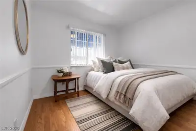 5330 Silvermist Court 202 Bedroom