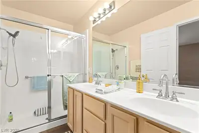 4920 Winterset Drive Primary Bathroom