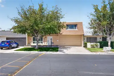 3831 Atlantis Street, Las Vegas