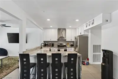 3831 Atlantis Street, Las Vegas, NV 89121 Kitchen