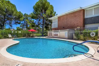 2843 Geary Place 3108 Pool