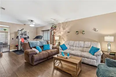 2730 Meadow Spring Court, Las Vegas, NV 89156 Living Room