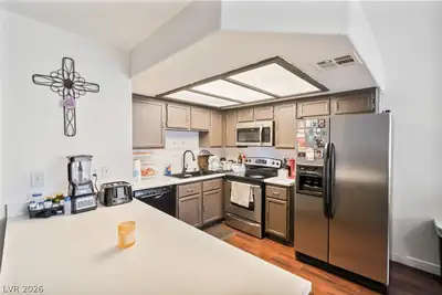 8410 Eldora Avenue 2011 Kitchen