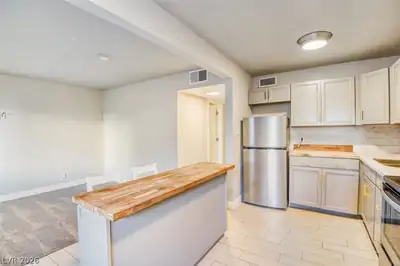 304 Orland Street 38 Kitchen