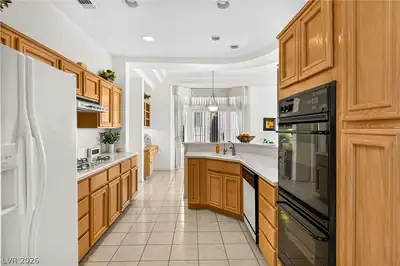 10344 Villa Ridge Drive Kitchen