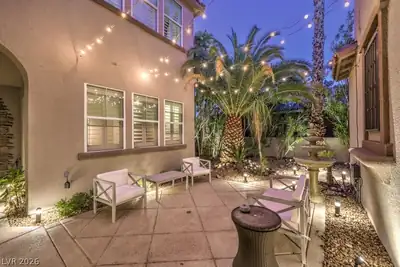 2849 Soaring Peak Avenue, Henderson, NV 89052 