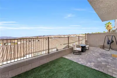 298 QUAIL FINCH Drive, Henderson, NV 89012 Patio