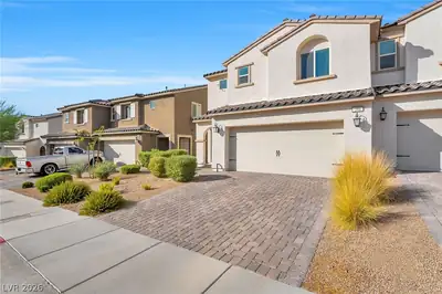 298 QUAIL FINCH Drive, Henderson, NV 89012 Front of Structure