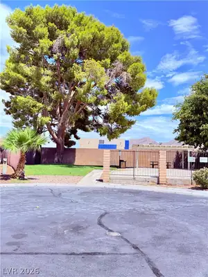 4182 Queen Isabel Court, Las Vegas, NV 89115 Community