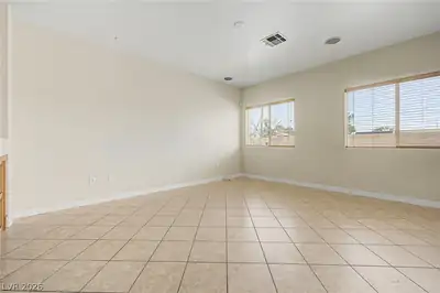 3784 Fawn Creek Drive Living Room