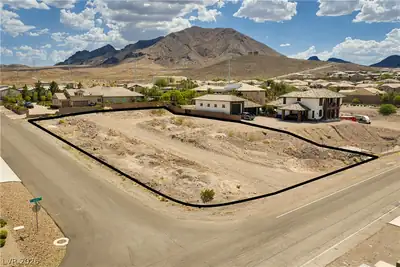 Foxhall Road Lot