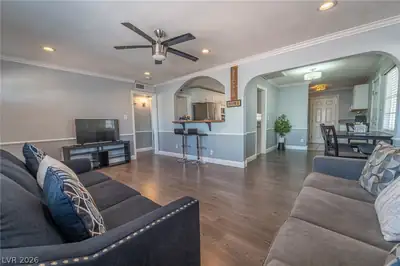 2101 Santa Paula Drive, Las Vegas, NV 89104 Living Room