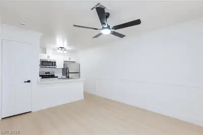 3603 Di Salvo Drive 142 Kitchen