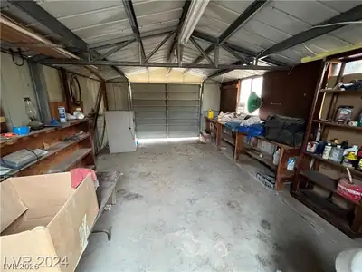 1001 North Main Street Garage