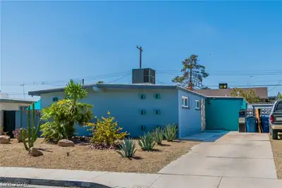5101 Sun Valley Drive Las Vegas, NV 89122