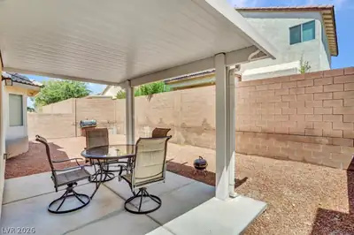 1108 Bistro Bay Avenue, North Las Vegas, NV 89086 Patio