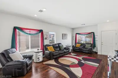1108 Bistro Bay Avenue, North Las Vegas, NV 89086 Living Room