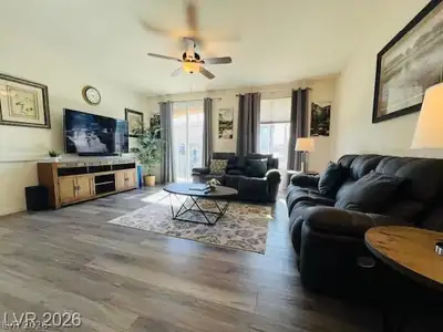 7124 Steele Canyon Street Las Vegas, NV 89118