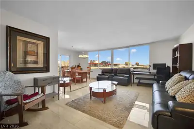 205 East Harmon Avenue 710, Las Vegas