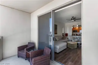 200 West Sahara Avenue 2506 Patio