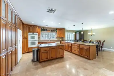 1985 Gubler Avenue, Logandale, NV 89021 Kitchen