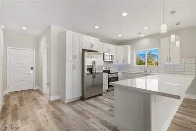 711 West Leffner Drive Kitchen