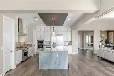 3084 The Peaks Lane, Las Vegas, NV 89138 Kitchen