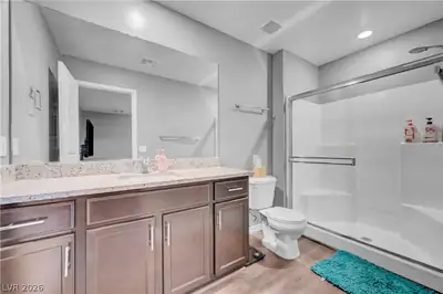 6435 Cambric Court Primary Bathroom