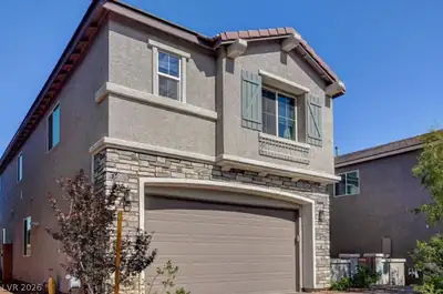 6642 Bristle Falls Street, Las Vegas, NV 89149 Front of Structure