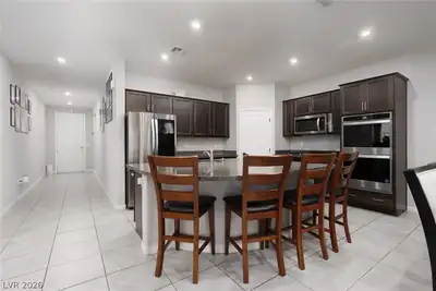 5148 Stonecrop Street, North Las Vegas, NV 89031 Kitchen