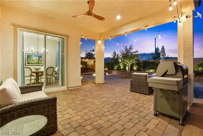 10196 Pleasant Knoll Avenue, Las Vegas, NV 89166 Patio