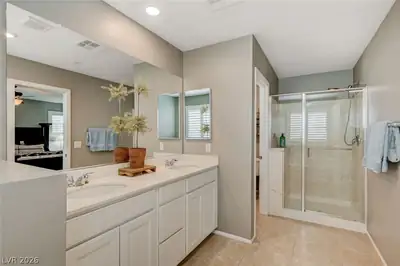 2216 Via Zoran, Henderson, NV 89044 Primary Bathroom