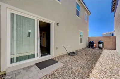 2216 Via Zoran, Henderson, NV 89044 Yard