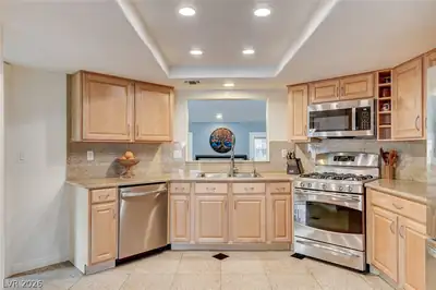7201 Mission Hills Drive, Las Vegas, NV 89113 Kitchen