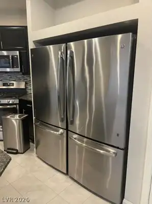 7066 South Bronco Street Kitchen