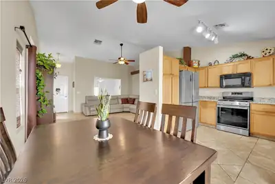 3126 Crownline Court, North Las Vegas, NV 89031 Kitchen