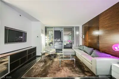 4381 West Flamingo Road 912 Las Vegas, NV 89103