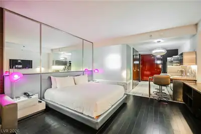 4381 West Flamingo Road 912 Bedroom