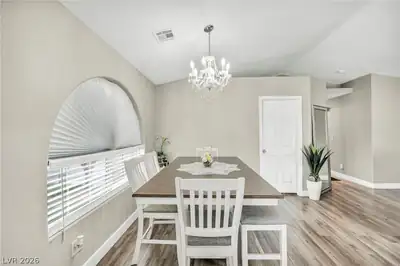 3424 Winterhaven Street 201 Dining Area