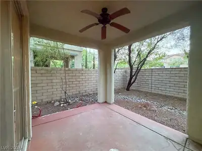 11832 Luna Del Mar Lane Patio