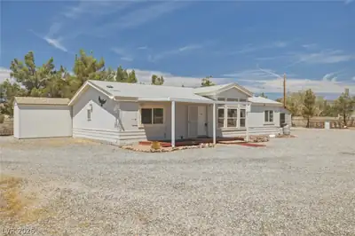 4300 Emma Street, Pahrump, NV 89048 Front of Structure