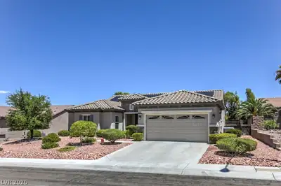 2318 Black River Falls Drive, Henderson, NV 89044 Front of Structure