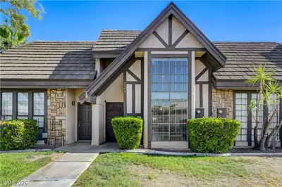6542 Ironbark Lane Las Vegas, NV 89107