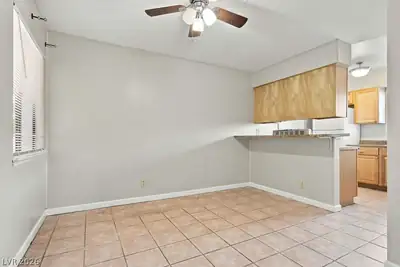 1305 Jackson Avenue, Las Vegas, NV 89106 Dining Area