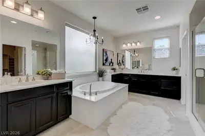 2863 Grand Helios Way, Henderson, NV 89052 Primary Bathroom