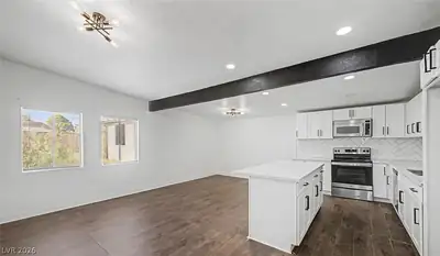 3220 Stanley Avenue, North Las Vegas, NV 89030 Kitchen