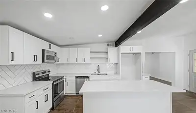 3220 Stanley Avenue, North Las Vegas, NV 89030 Kitchen