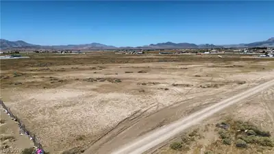 3790 South Leslie Street Lot